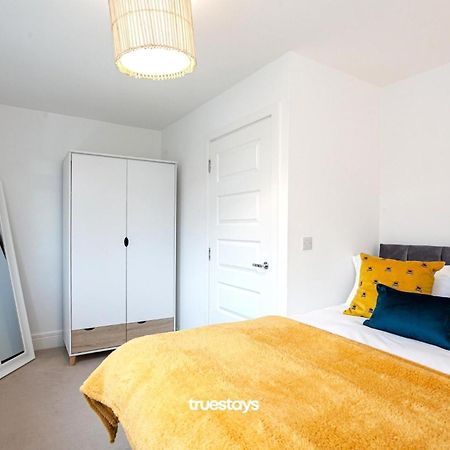 Ambassador House By Truestays - Luxury 4 Bedroom House In Stoke-On-Trent Etruria Exterior foto