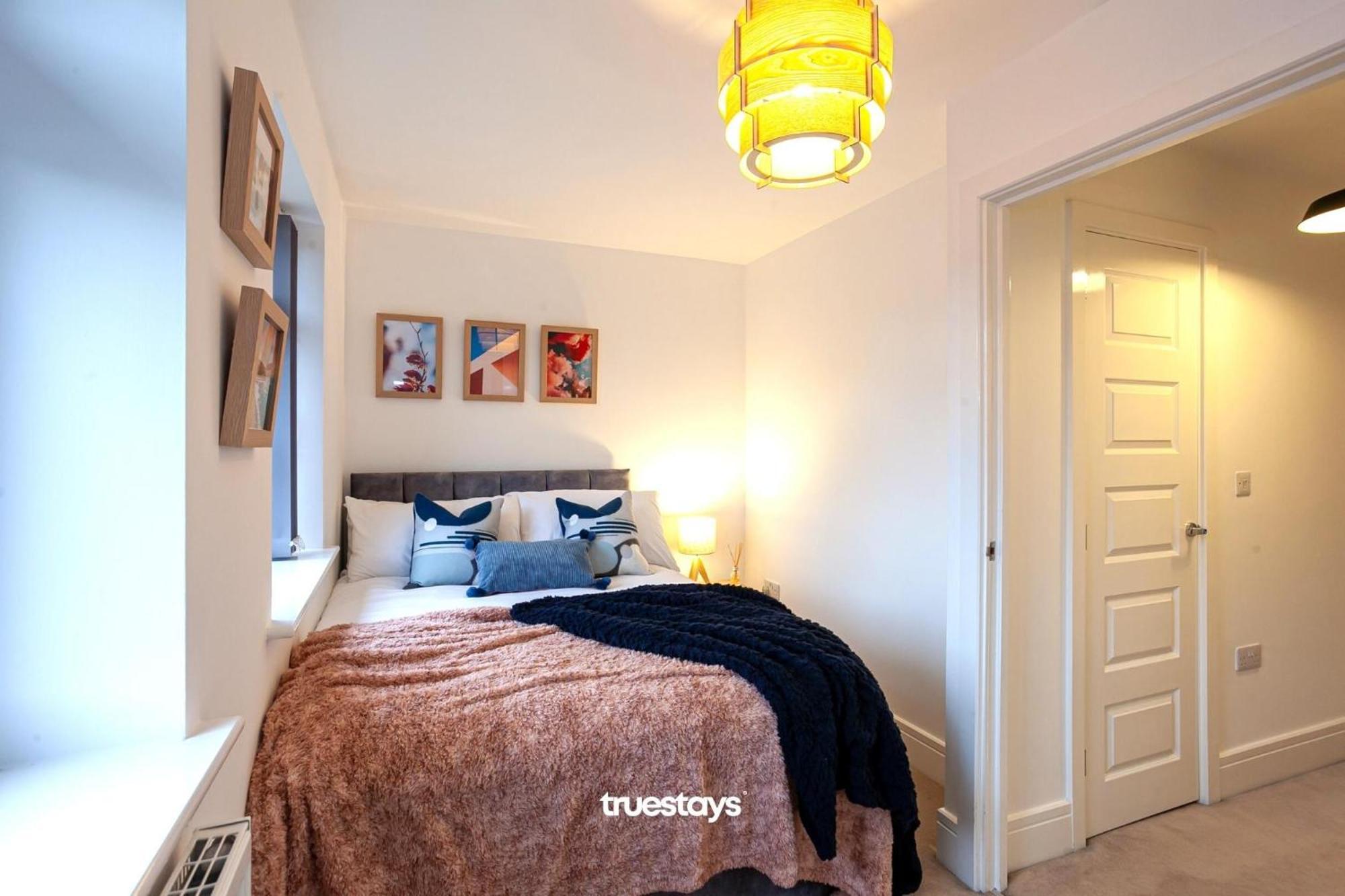 Ambassador House By Truestays - Luxury 4 Bedroom House In Stoke-On-Trent Etruria Exterior foto