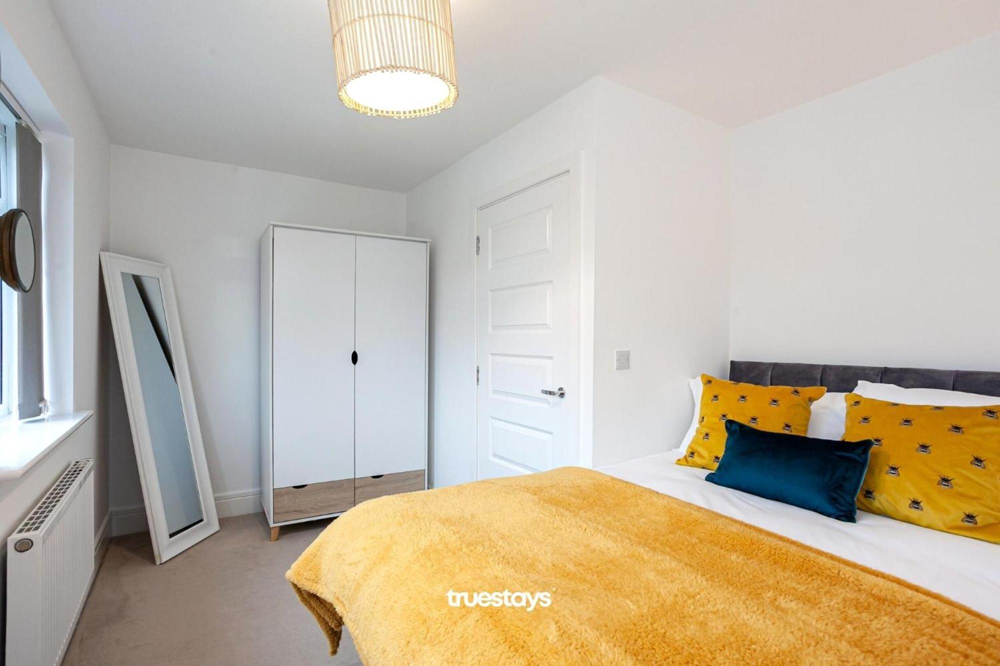 Ambassador House By Truestays - Luxury 4 Bedroom House In Stoke-On-Trent Etruria Exterior foto